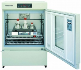 Орбитальный шейкер  влагозащищенный Panasonic (Sanyo) MIR-S100С (От 40 до 200 об/мин)